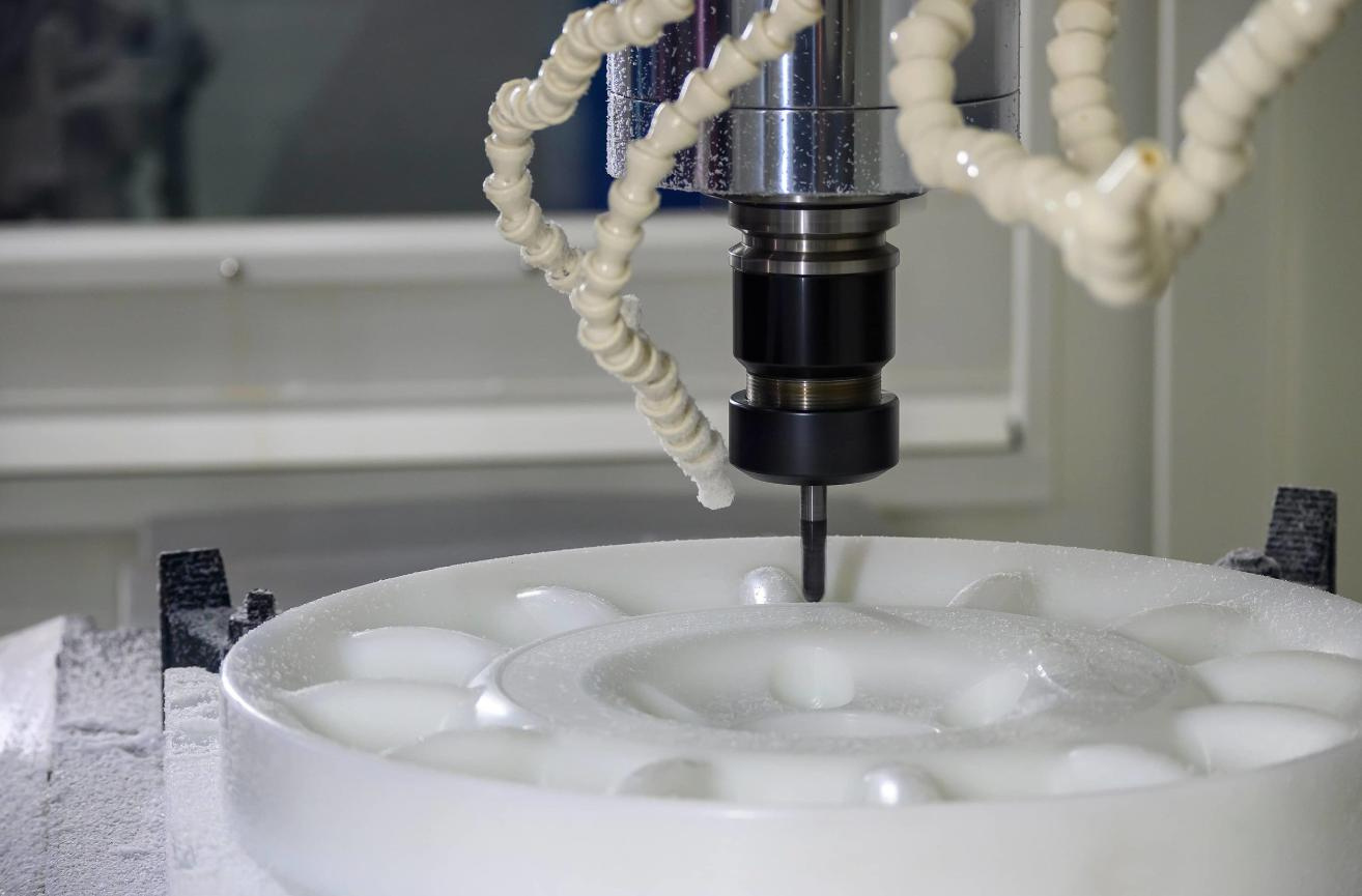 Mecanizado CNC de precisión — KADDE Additive & Precision Center